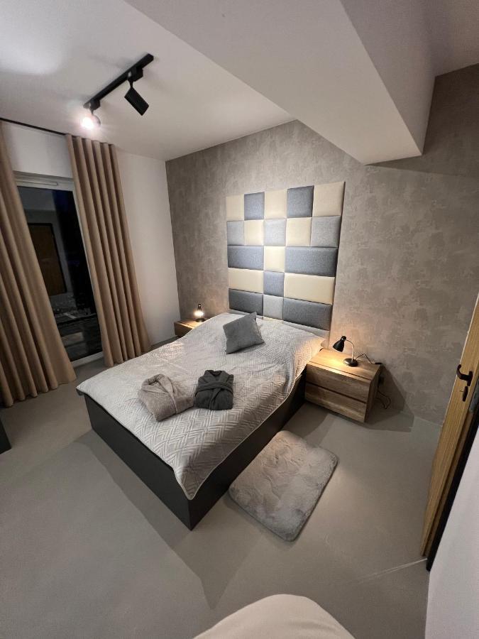 Apartment Prestige 12 *